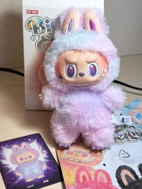 BIG INTO ENERGY V3 LABUBU 3.0 [LUCK]